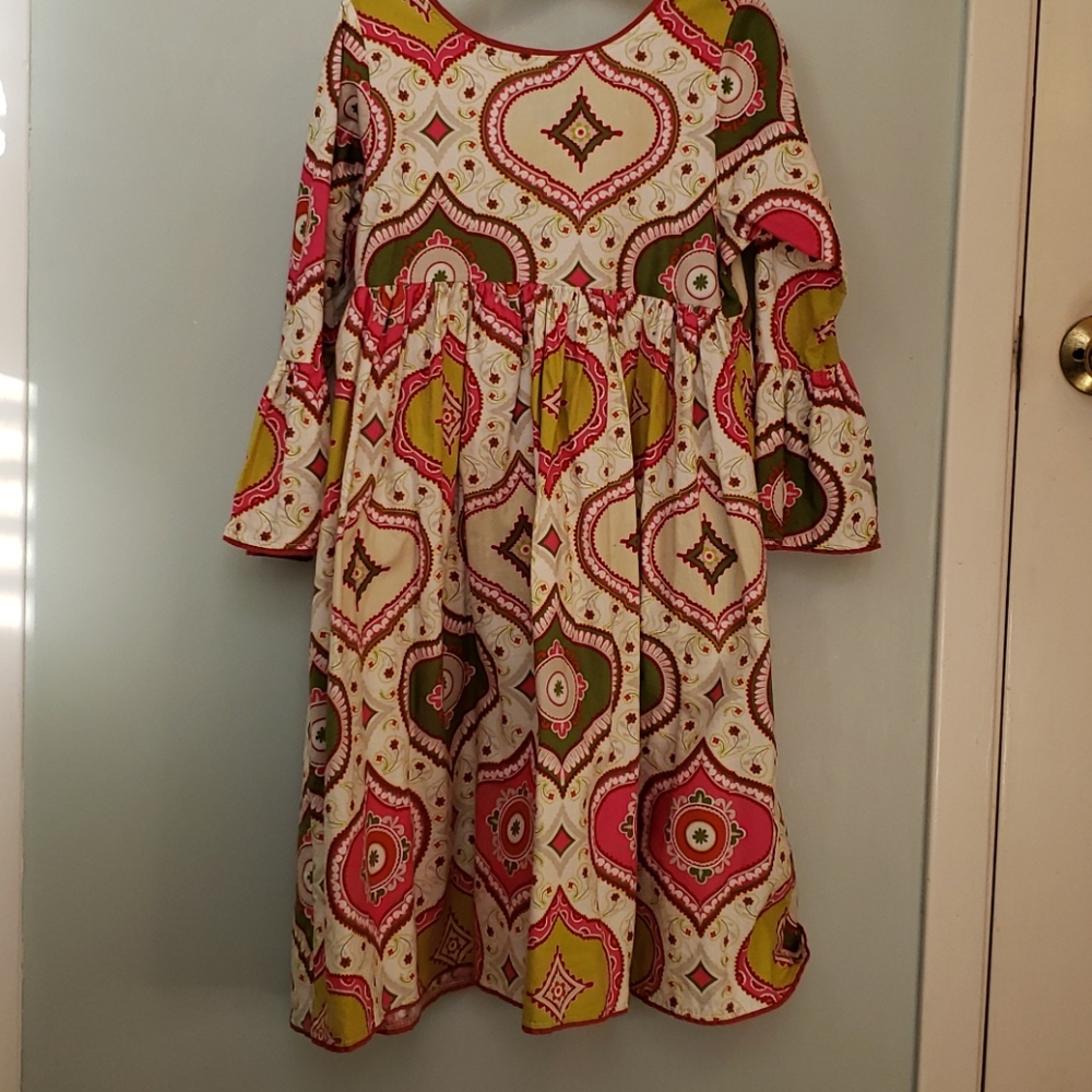 Girls dress
